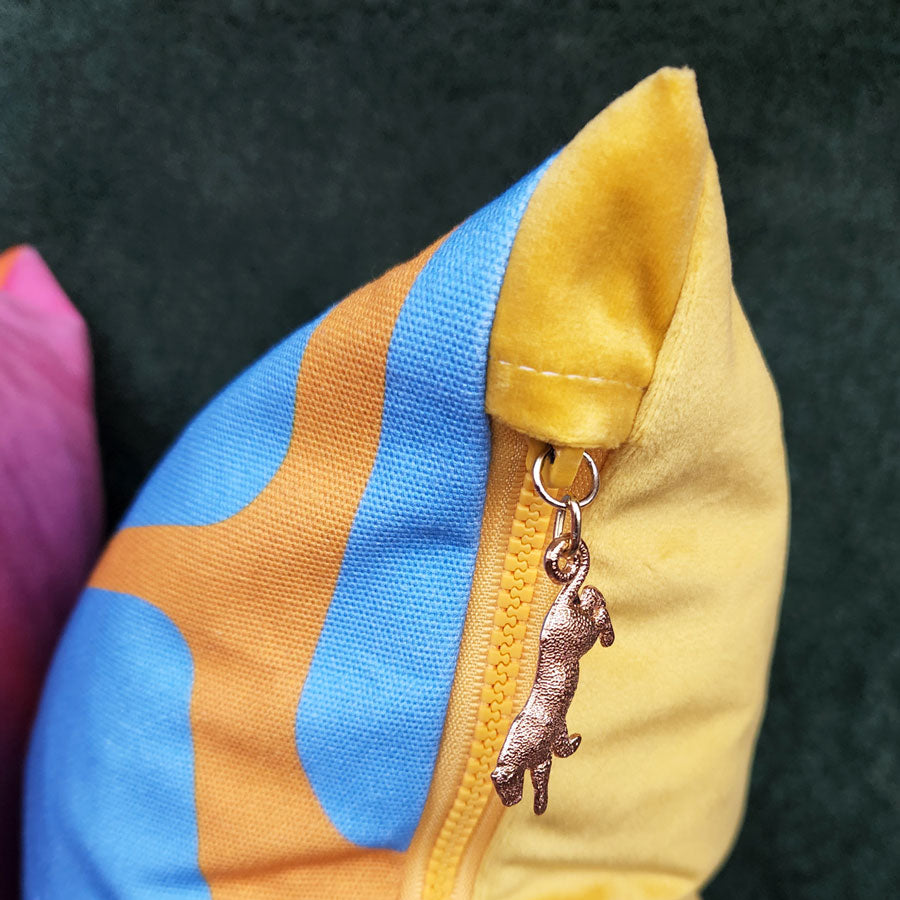 By John Designs yellow and blue African giraffe pattern scatter cushion with velvet