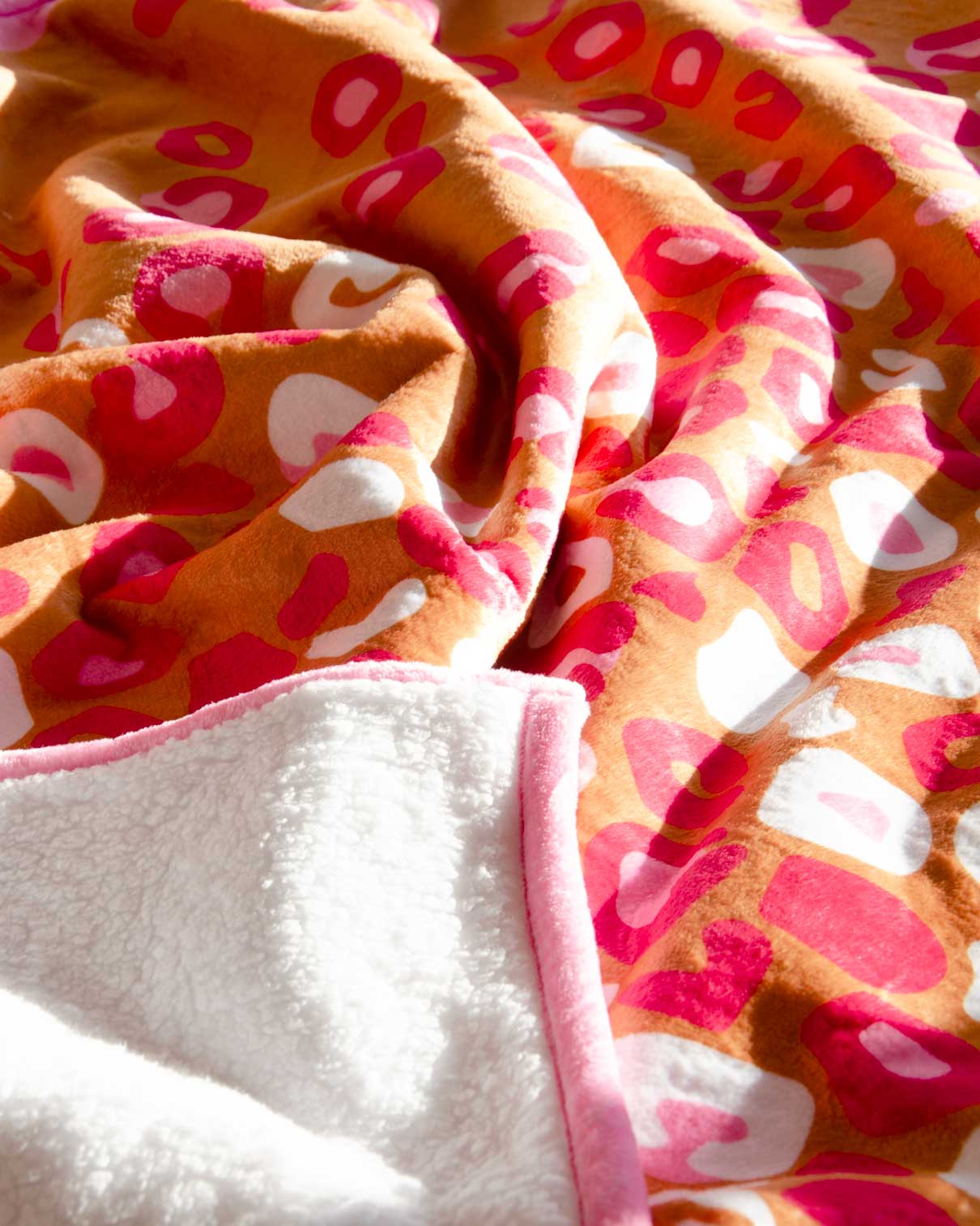 Pink & Gold Leopard Print Blanket