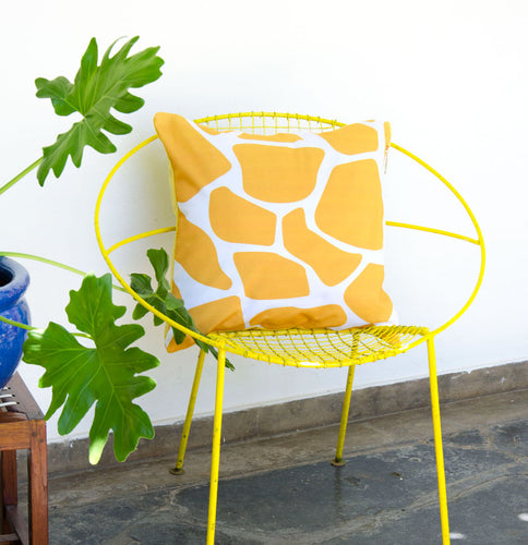 By John Designs yellow and white African giraffe pattern scatter cushion with velvet